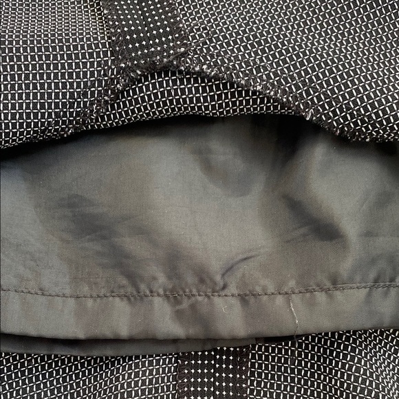 Y2k Knee-Length Pencil Skirt with Ruffled Flounce Hem. - Picture 4 of 12